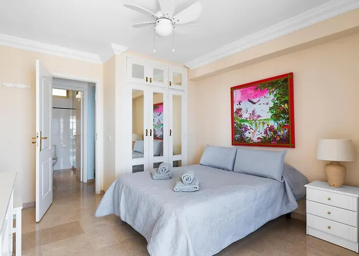 Spacious With Large Terrace,5 Min *