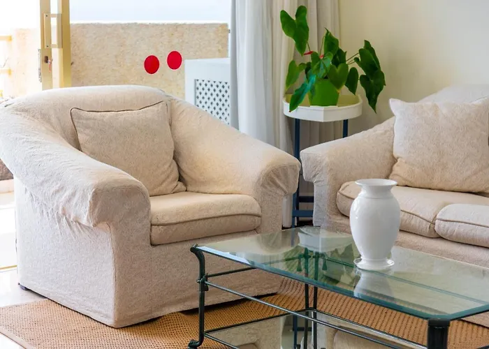 Lägenhet Spacious With Large Terrace,5 Min *