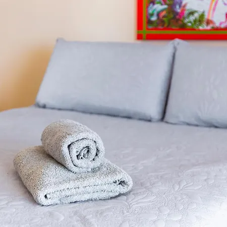 公寓 Spacious With Large Terrace,5 Min *