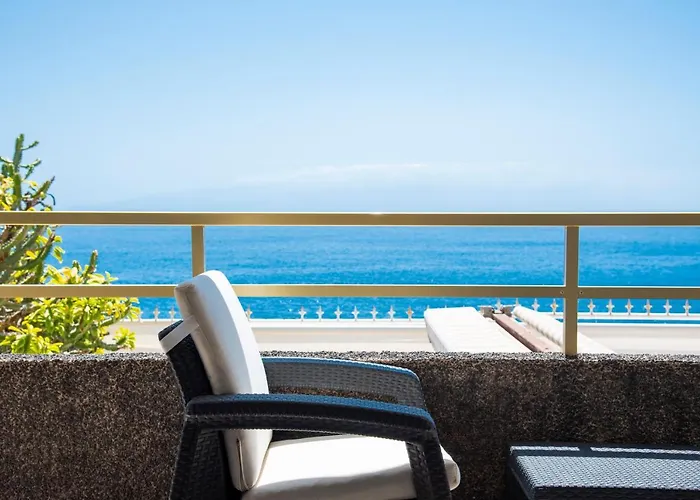 Spacious With Large Terrace,5 Min Apartman